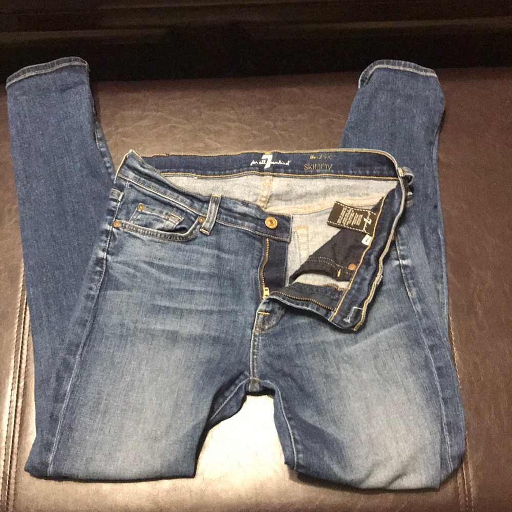 EUC 7 for All Mankind Skinny Ankle Jean Size 32